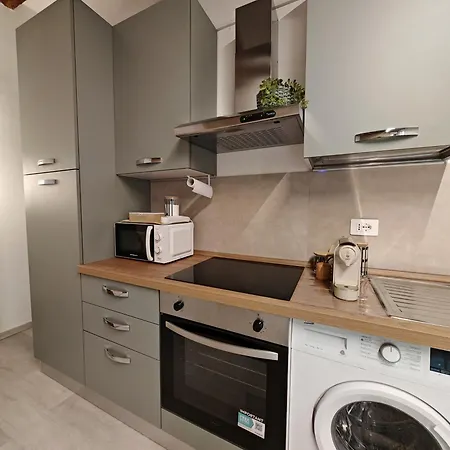 La Sosta-appartamento A Pochi Passi Dalla Stazione Appartement Modena