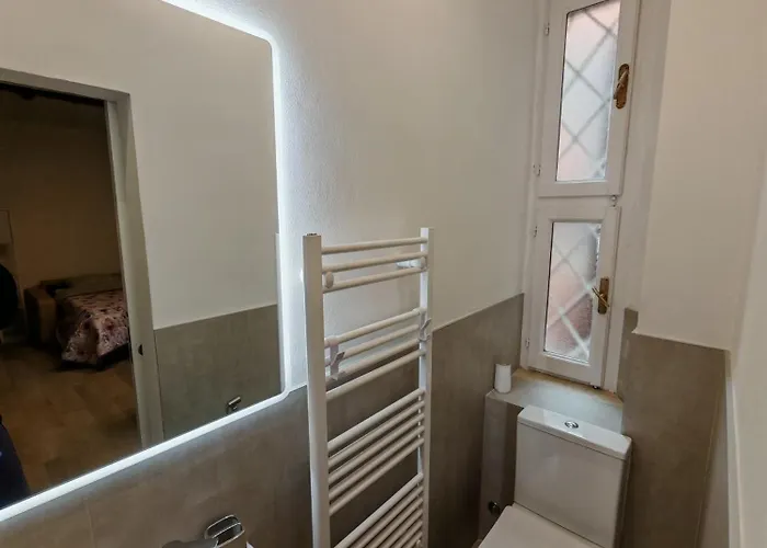 Apartament La Sosta-appartamento A Pochi Passi Dalla Stazione Modena