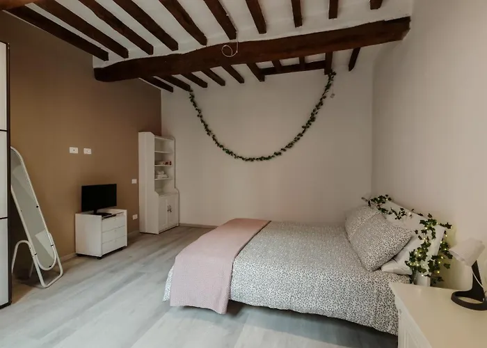 Apartament La Sosta-appartamento A Pochi Passi Dalla Stazione